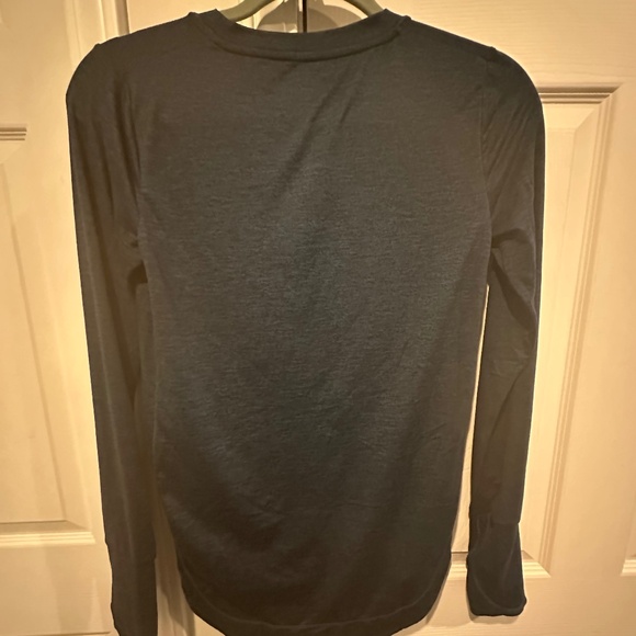 Athleta Uptempo Layer Long Sleeve Shirt | Size XXS - Picture 10 of 11